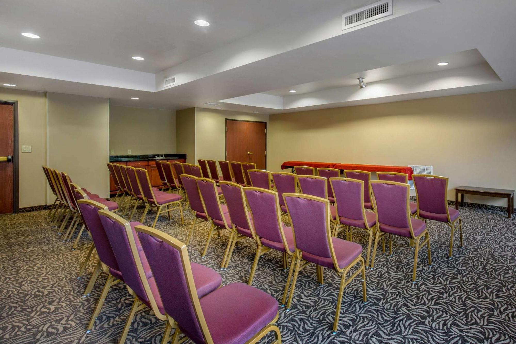 Comfort Suites Seaford Kültér fotó