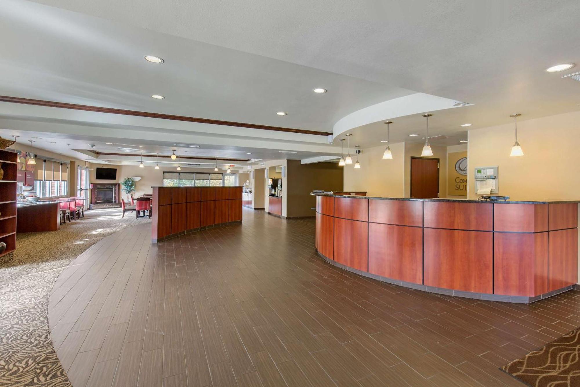 Comfort Suites Seaford Kültér fotó