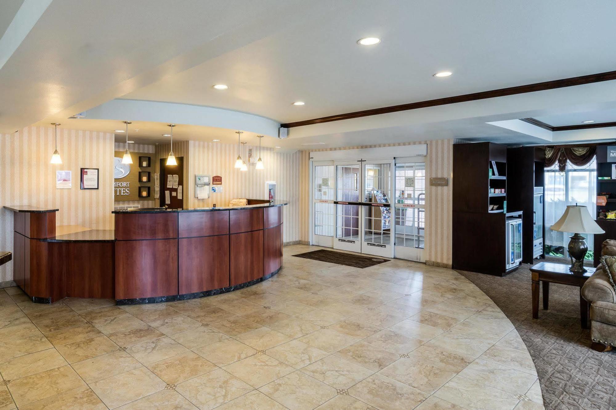 Comfort Suites Seaford Kültér fotó